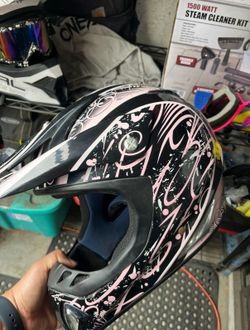 Helmet-female