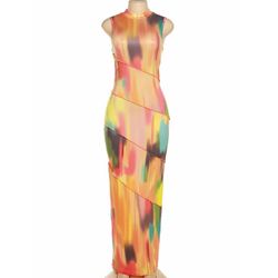 MAXI DRESS NEW MEDIUM