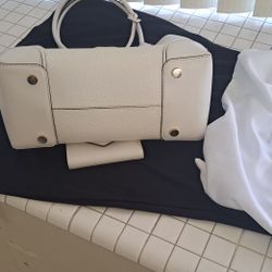 Beautiful Michael KORS LEATHER BAG