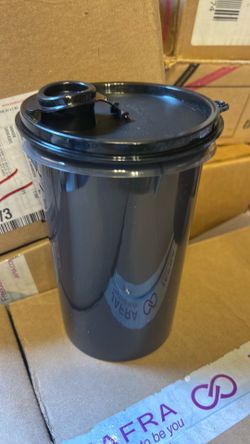 Recipiente de un litro nuevo de Tupperwere