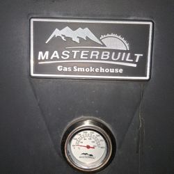Masterbuilt Gas Smokehouse 