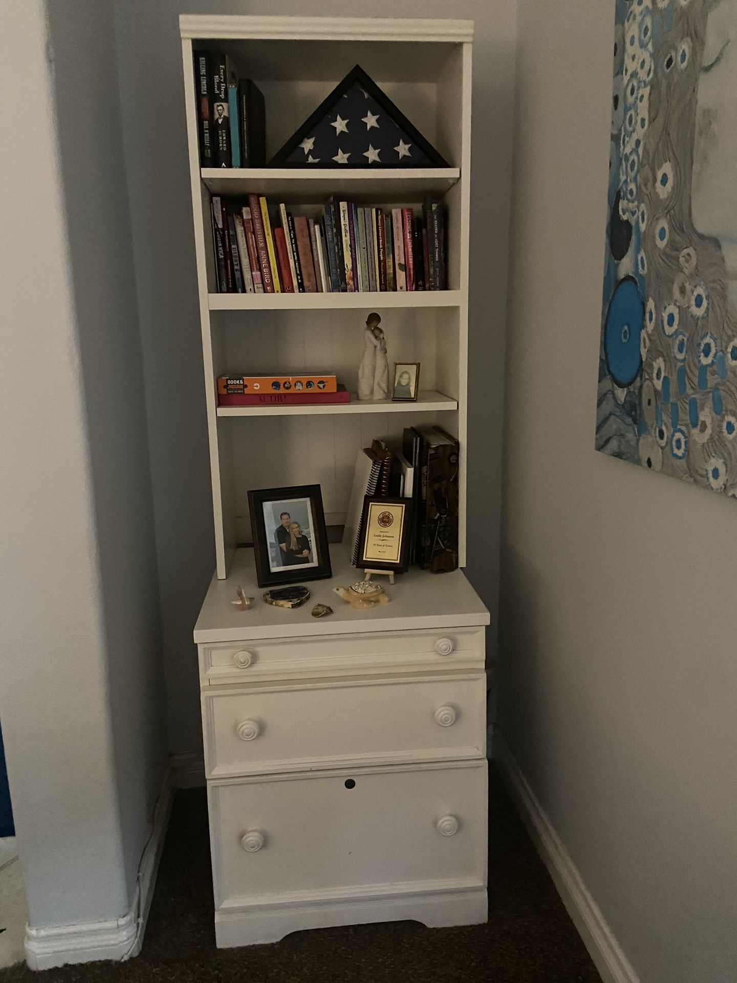 Pottery Barn, 2 Nightstands 35$ Each 
