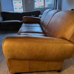Manhattan Leather  Sofa