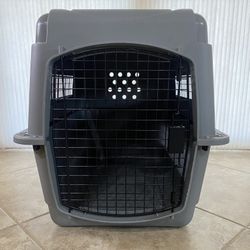 Petmate Dog Kennel/Crate
