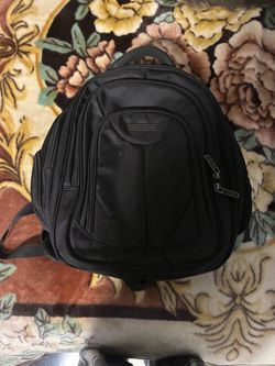 Perry Ellis back pack
