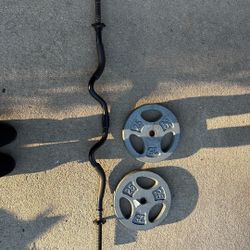 EZ Curl Bar + 2x 25 lb Plates – Full Set 