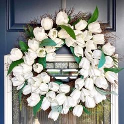 White Tulip Wreath 