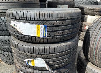 235/60R16 Goodyear  **2 ** tires available 235/60/16 75$ for 1 tire / EACH plus tax . Total 2 tires in stock. Mount available but not included. Wheel 