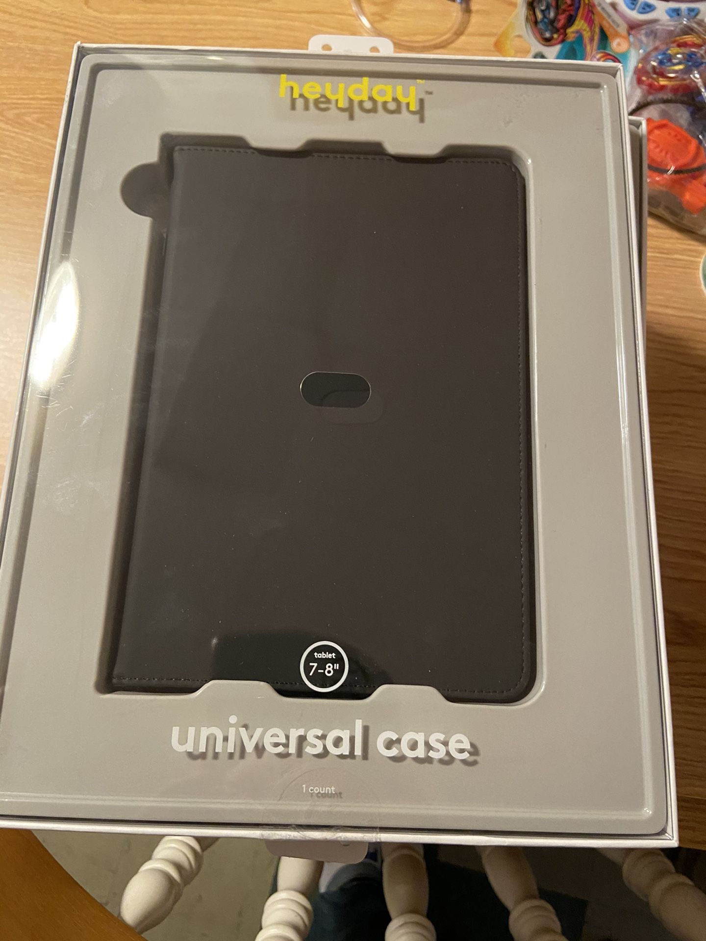 Brand New In Box Heyday Universal Tablet Cover - 7 To 8 Inch Tablet