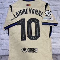 Barça Third Jersey 25/26 LY Size Medium Slim Fit 