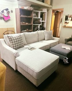 Sectional Sofa for Sale!!! Ask for Price!!! Preguntar Por Precio 