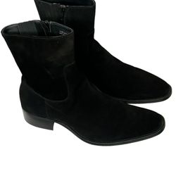 Men’s Size 10 Black Suede Chelsea Boots