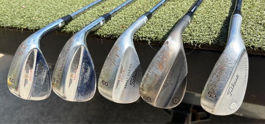 Titleist Vokey wedges 52° and 60°