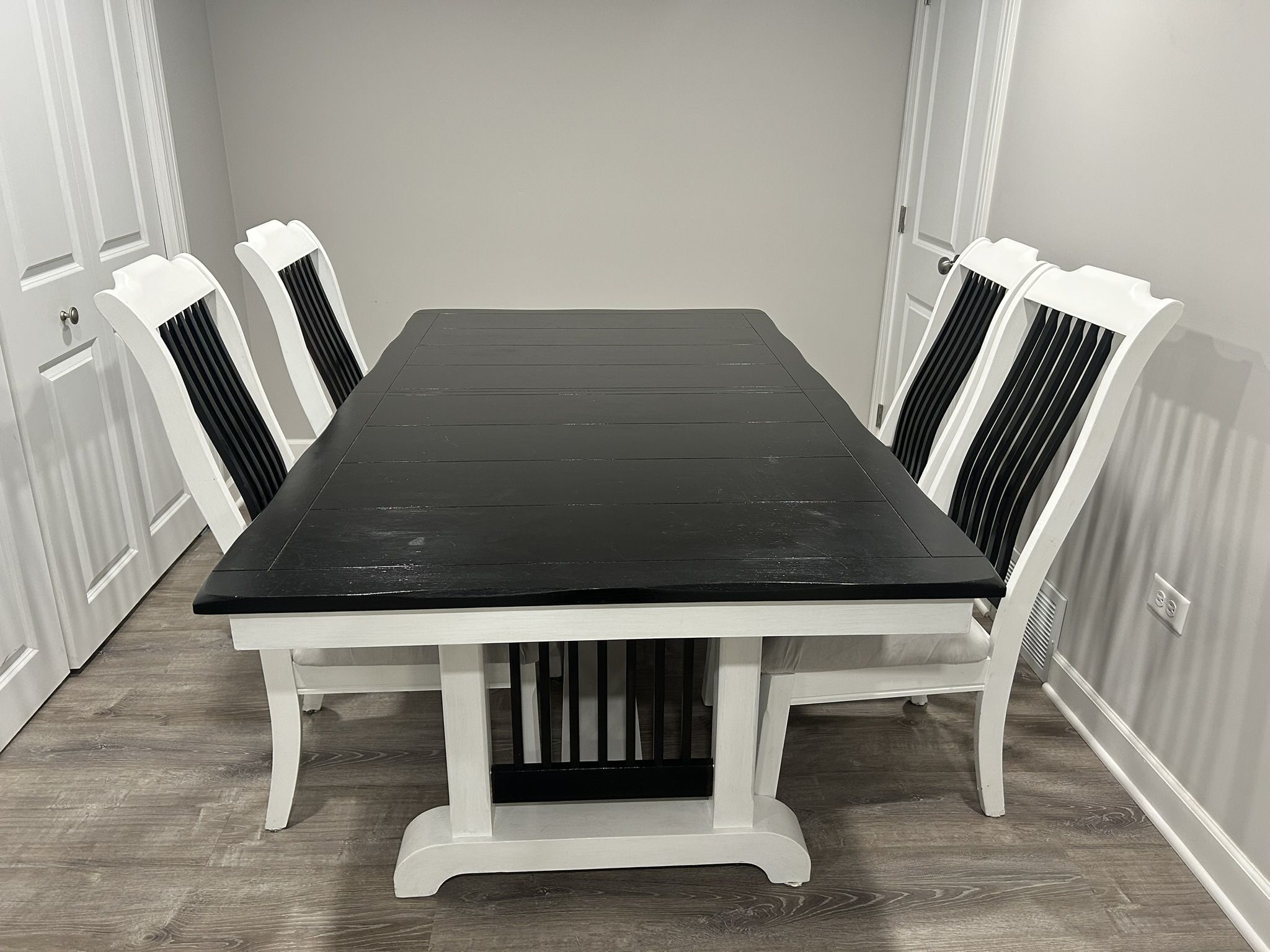 Dining Table With 4 Chairs