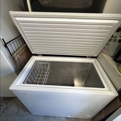 Chest Freezer 