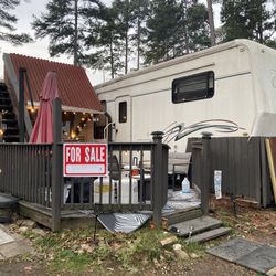 2002 Cameo Fifth Wheel Camper