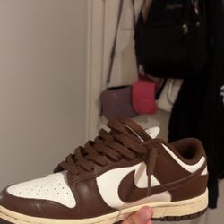 brown dunks size 7 in women