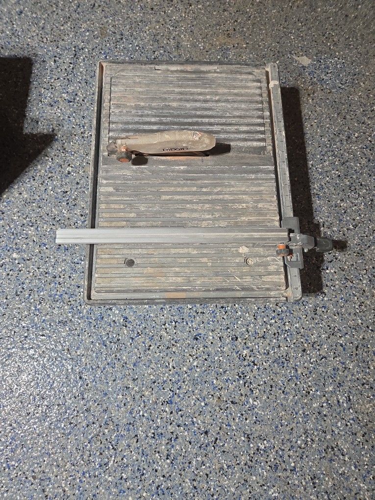Tile Saw