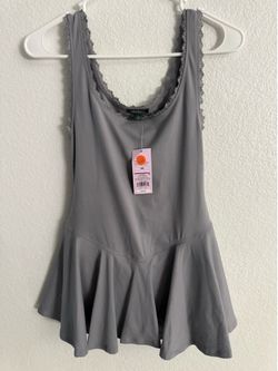 Xs grey women’s dress with shorts