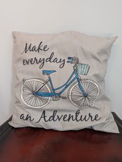 Make Everyday An Adventure Throw Pillow
