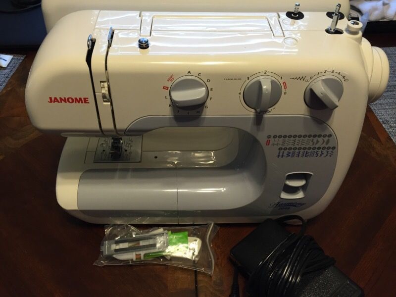 Janome Harmony 2049 sewing machine