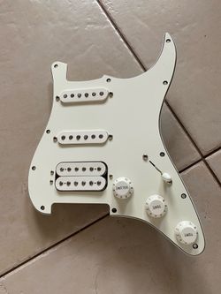 Fender Player Series II Wired Pick Guard