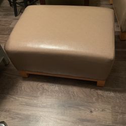 Bench- Leather