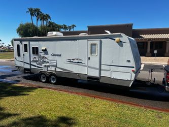 2005 cougar 29ft