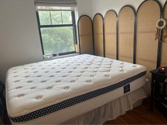 WinkBeds Luxury Firm King Mattress + Metal Bed Frame (Like New | $2000+ in value)