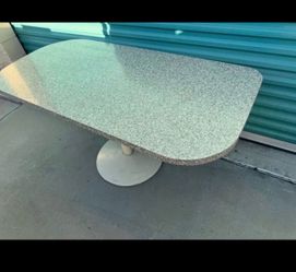 Vintage pedestal table