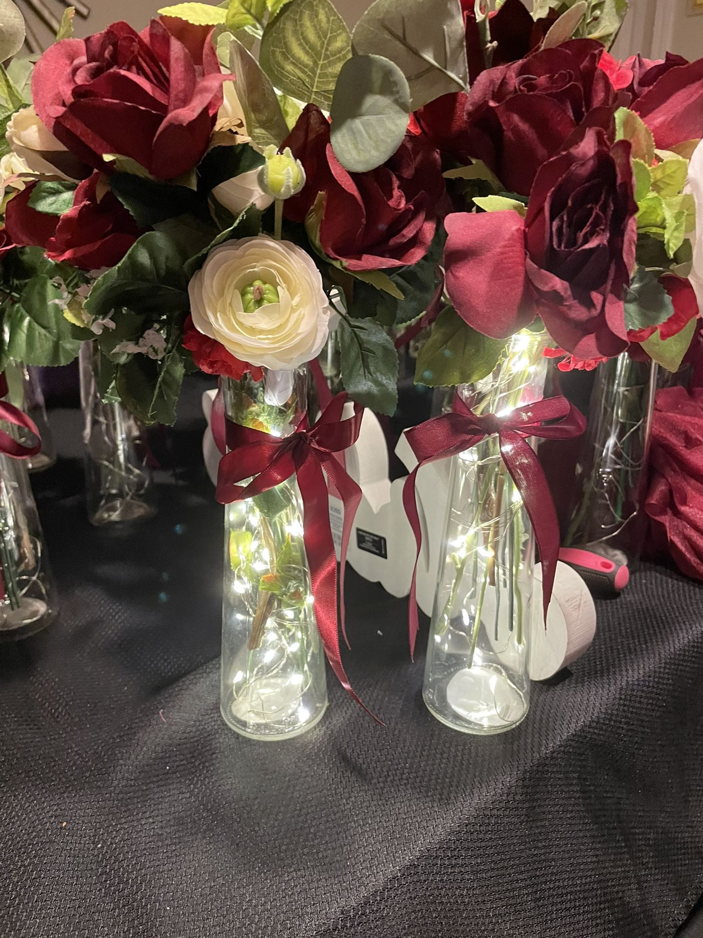 Centerpieces And Arch Floral