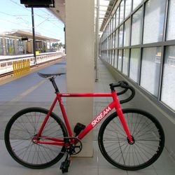 Skream Fixie Road Bike 59cm