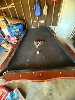 Pool table