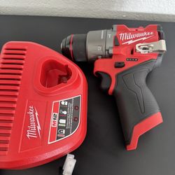 M12 Fuel Hammer Drill And Charger 