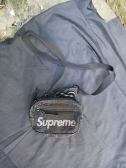 Supreme small man bag