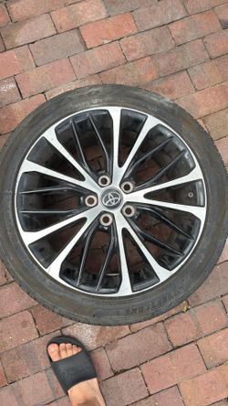 Toyota Camry rims 250
