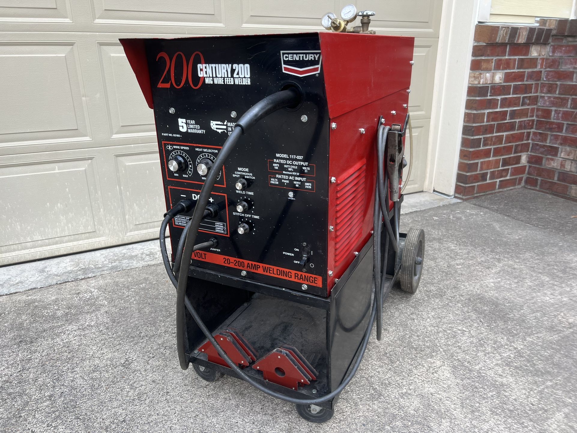 Century 200 Amp MiG Welder