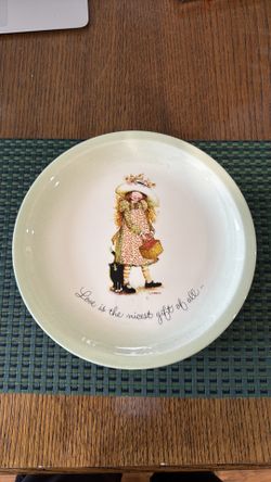 Holly Hobbie Collectors Edition Plate