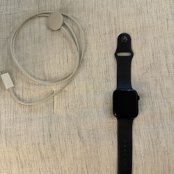 Apple Watch Series 7 (45mm)