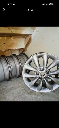 RIMS set of 4 SIZE 17 52910-3L220 OF SET 38.5 5557