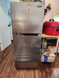 Magic Chef Fridge
