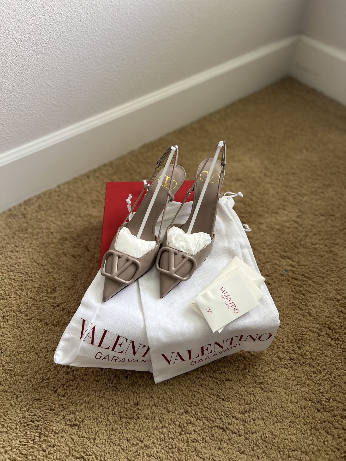 Valentino Garavani Slingback Heels - Size 36 (US 6)
