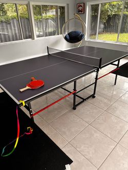 Ping pong table