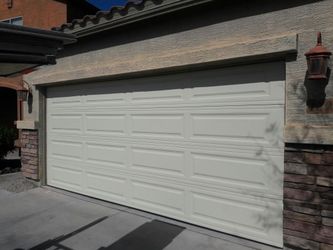 Brand new 16x7 garage door $1,250 installed!! no tax