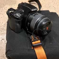 Sony Alpha A33 Camera w/ Bag