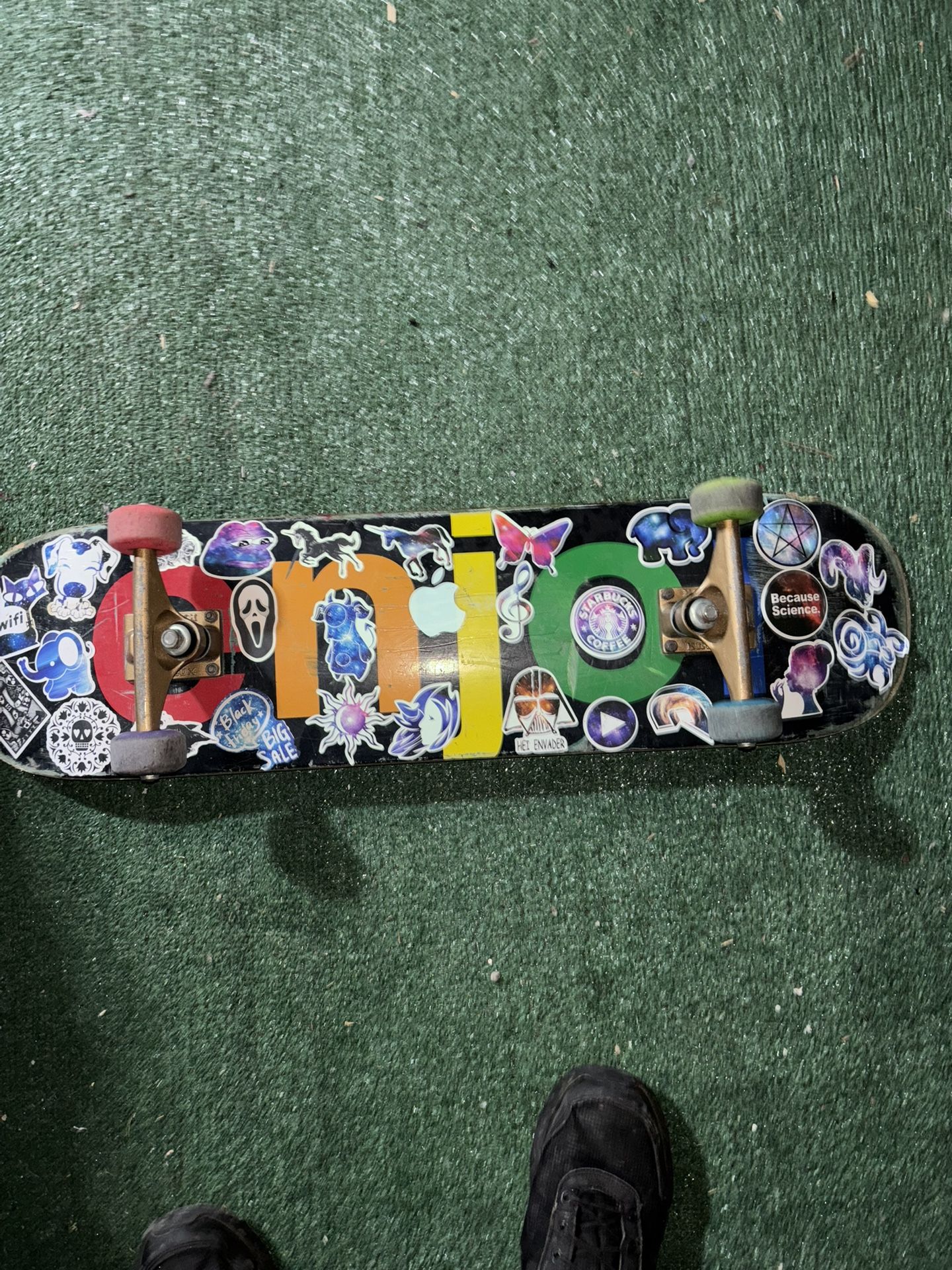Skateboard