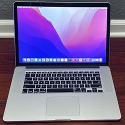 2015 MacBook Pro 15” (i7, 16GB RAM, 256GB)