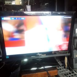 TOSHIBA 19" TV! 