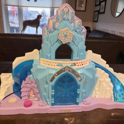 Little People Elsa Castle