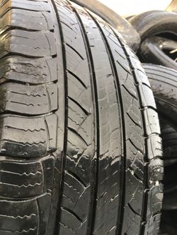 19” 255/60R19 2 used Michelin Tires